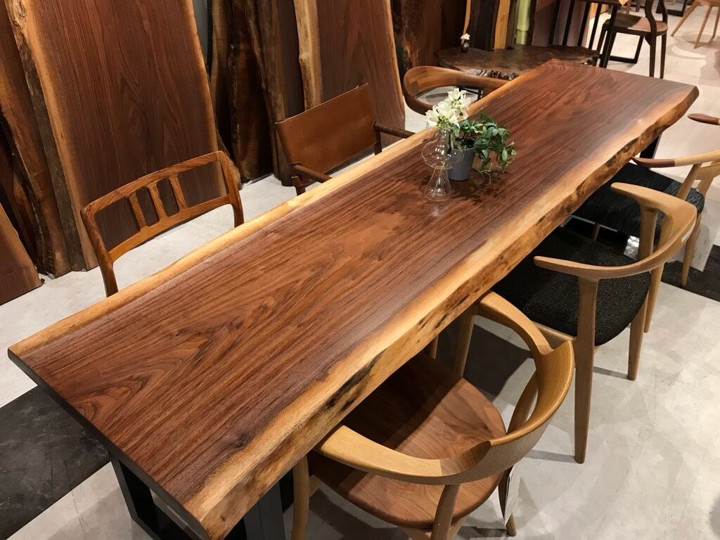 ウォールナット_2530×630-590-580×45 _横浜元町店_テーブル天板/一枚板