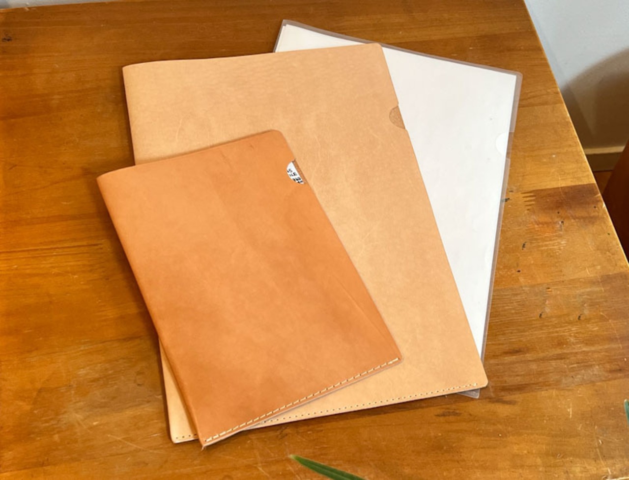 ヌメ革の書類ケース・A4