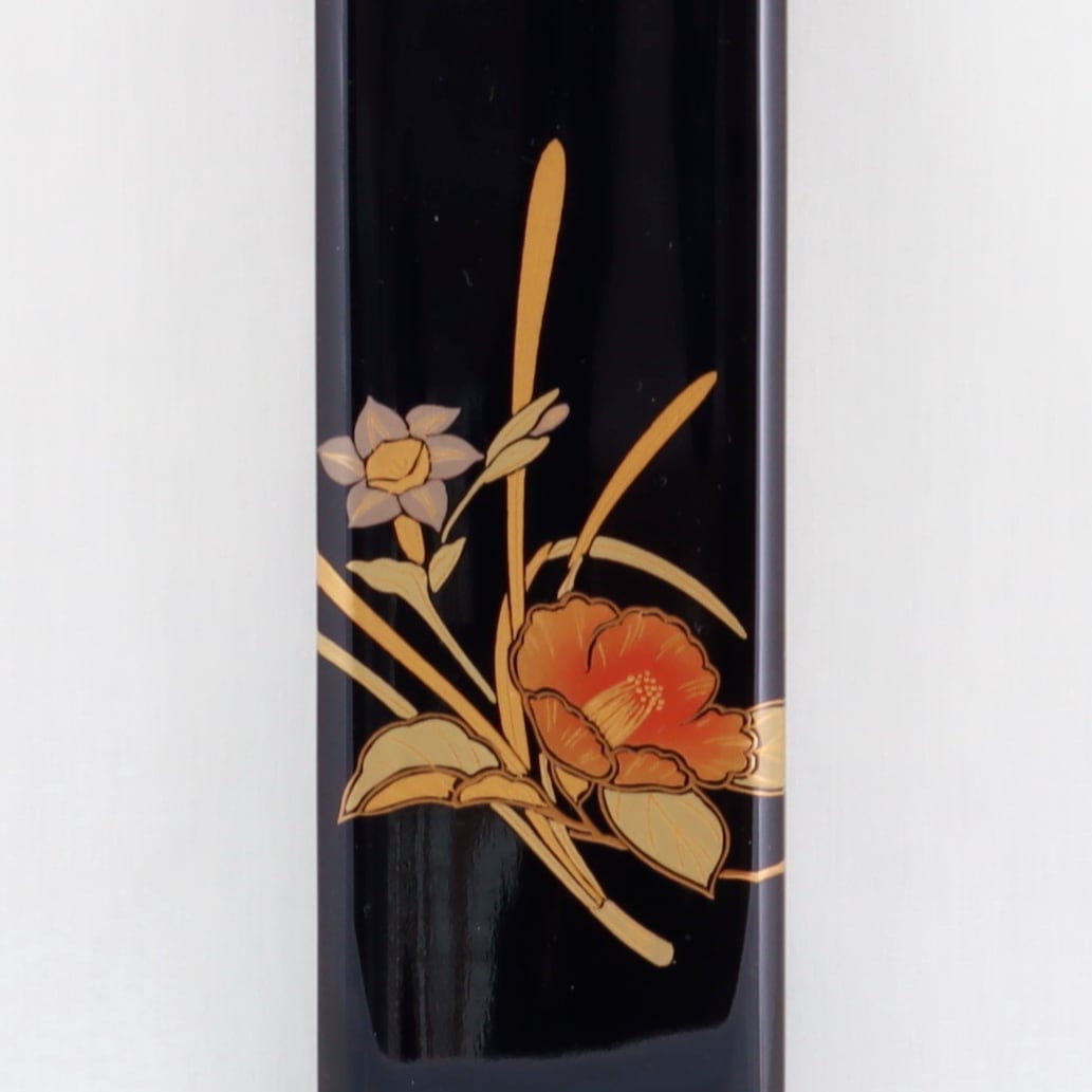 702-1 輪島塗 箸箱／黒塗／水仙に椿蒔絵 | 輪島塗 加藤漆器店 公式