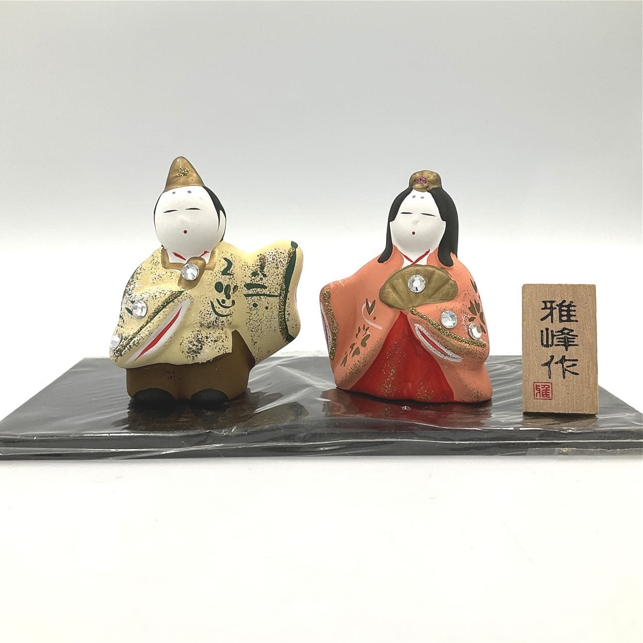 陶器】錦彩立雛【雅峰作】 | 和光カタヤマ
