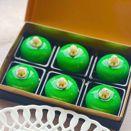 抹茶ムース＆ホワイトチョコレート - Gift Box of 6 piece -