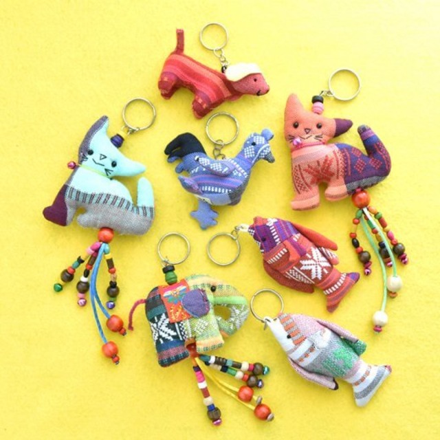 ベトナム   民族刺繍  アニマル チャーム キーホルダー