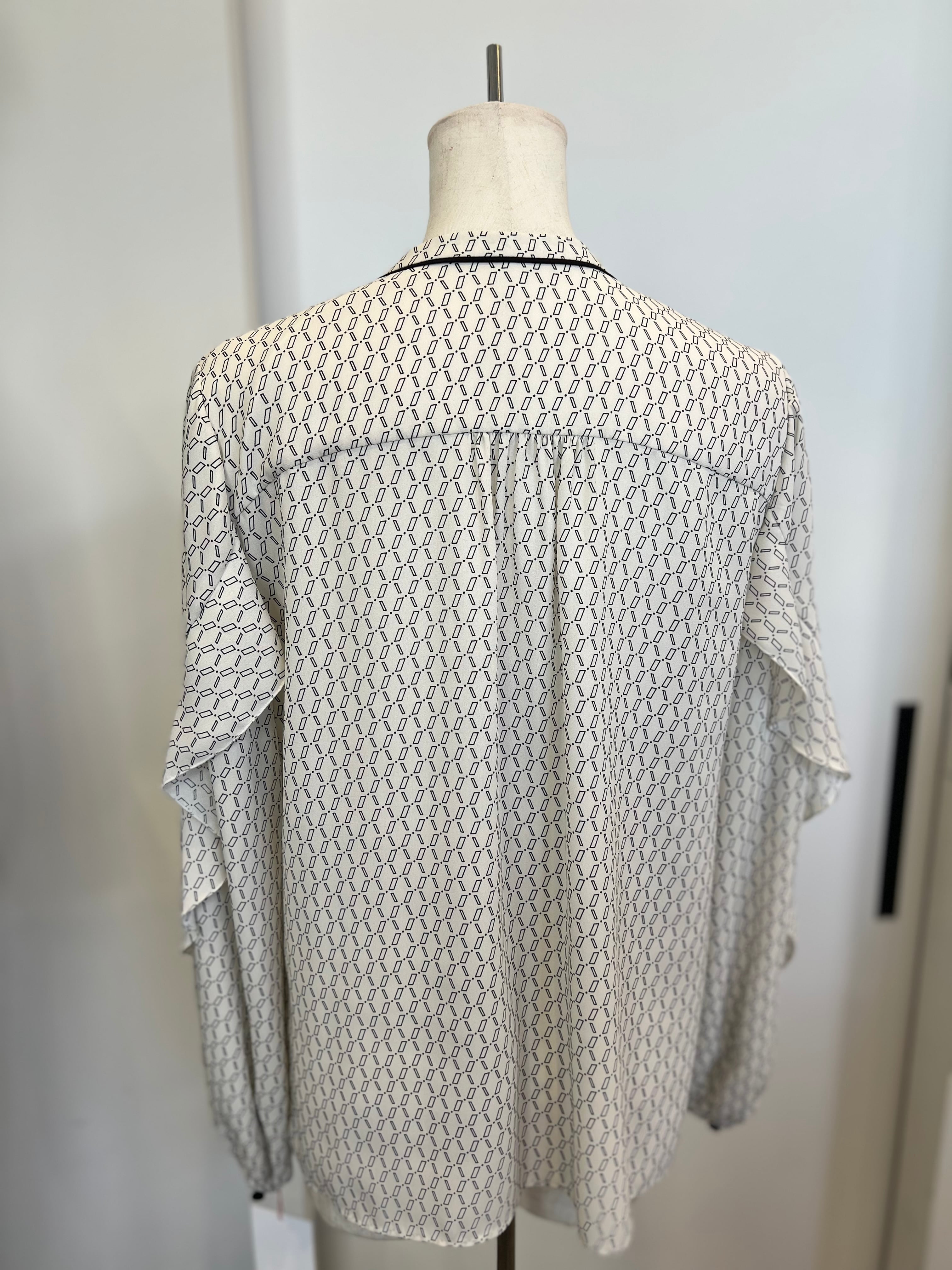 【PASSIONE】コードフリルブラウス