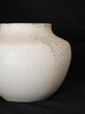 小谷田潤 花器 白