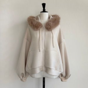 〈SELECT〉ファーフーディー 652-24605