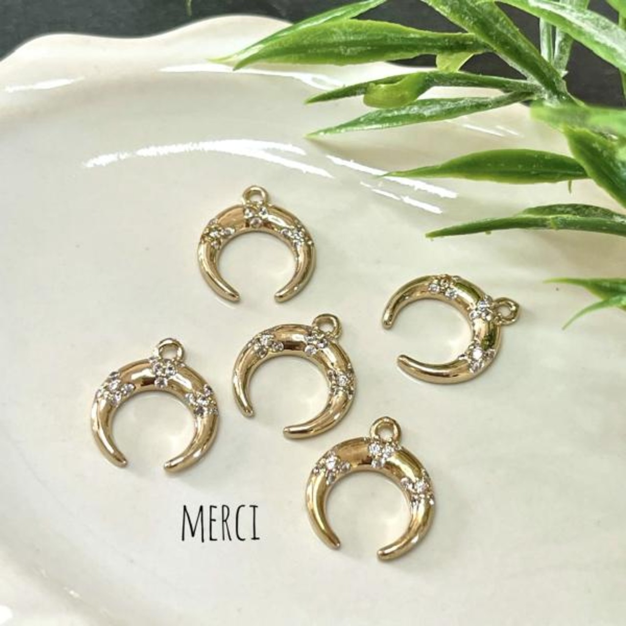 ホーン/三日月/真鍮キュービックジルコニアゴールドチャーム/パーツ/スマイリー/ニコちゃん