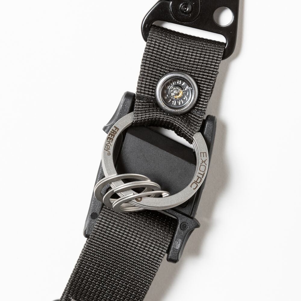 meanswhile Utility Key Ring | 1F Store