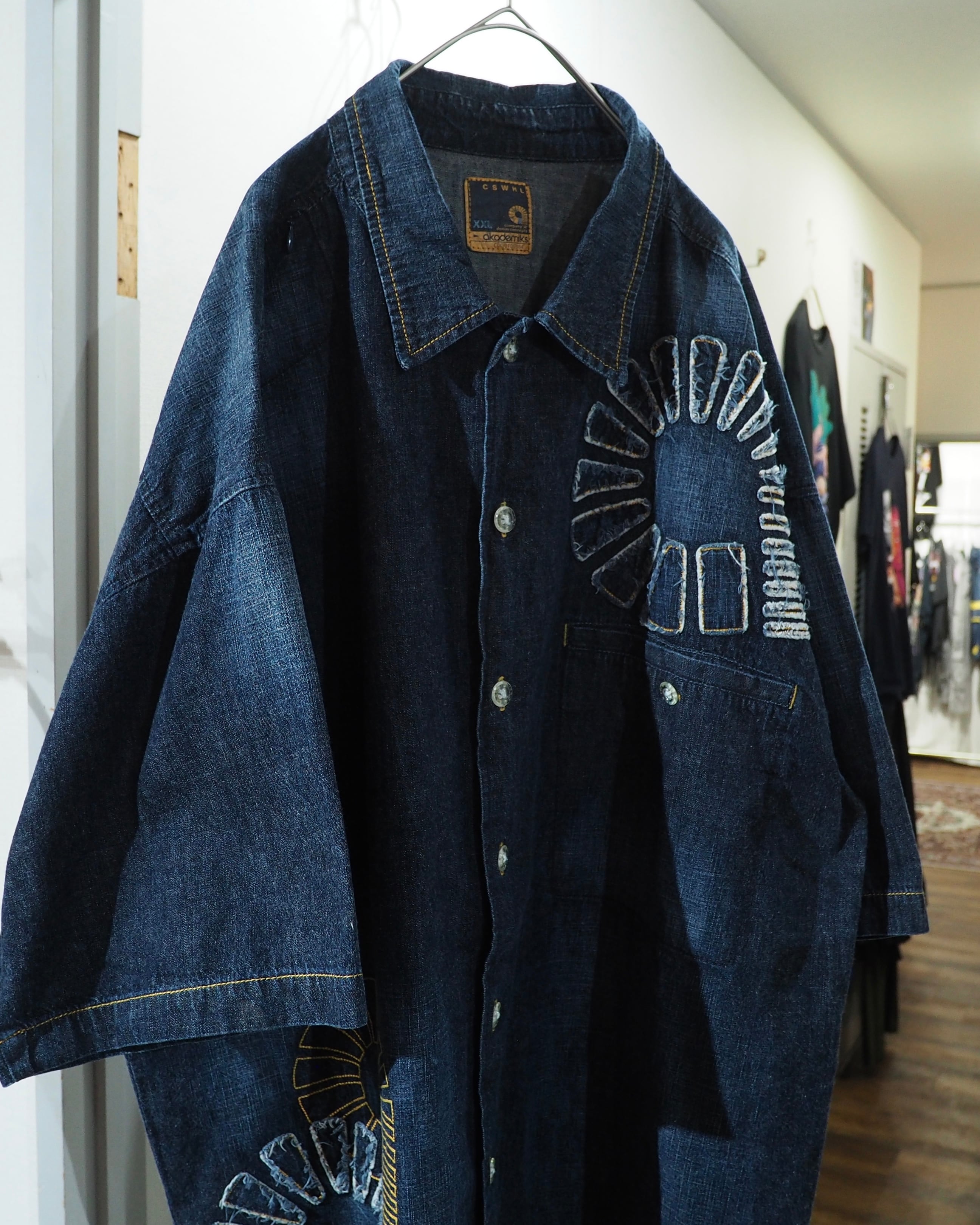 " akademics " Ammonite Logo Embroidery vintage Over silhouette SS Denim shirt