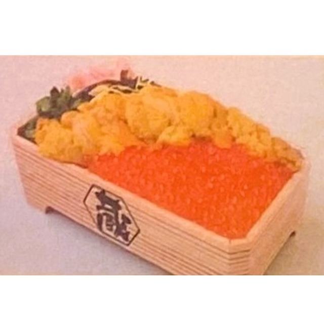 〈蔵〉うに･いくら二色弁当　1折