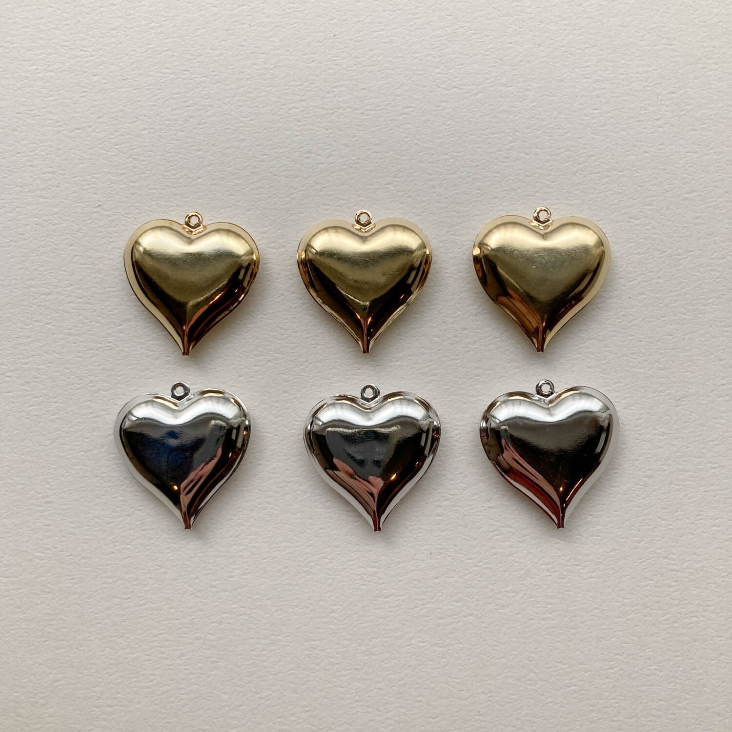 とがりハートぷっくりチャーム | Dua-アクセサリーパーツショップ