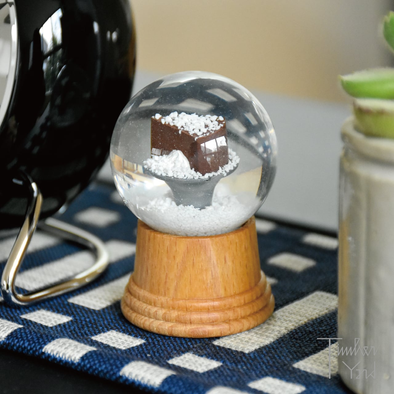 ONLINE限定】スノードーム / ザッハトルテ / 木製台座 / Φ4.5cm