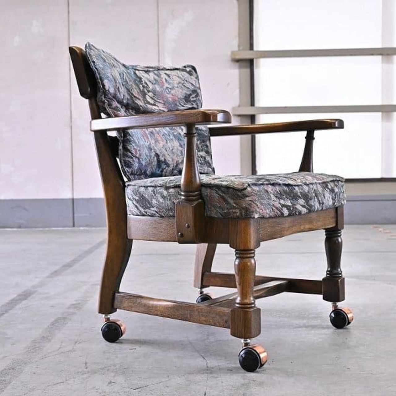 KASIWA/柏木工「ウィルダネス」ダイニングチェアb オーク材 キャスター付き リビング アームチェア 食卓 椅子【中古家具/中古インテリア/USED家具ユーズド家具/リサイクル】