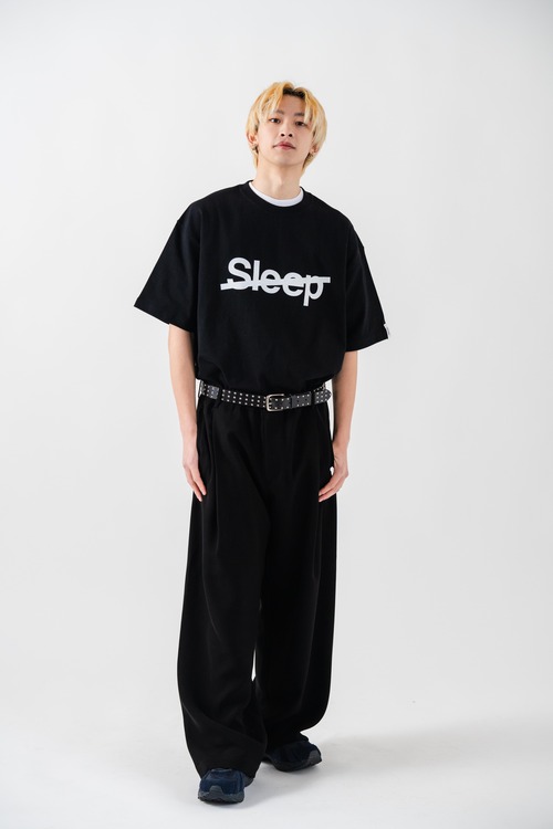 24時間限定販売【DON'T SLEEP(ドントスリープ)】 ヘビーウェイト ビックシルエットTシャツ／Sleep Slash（ブラック/ホワイト）