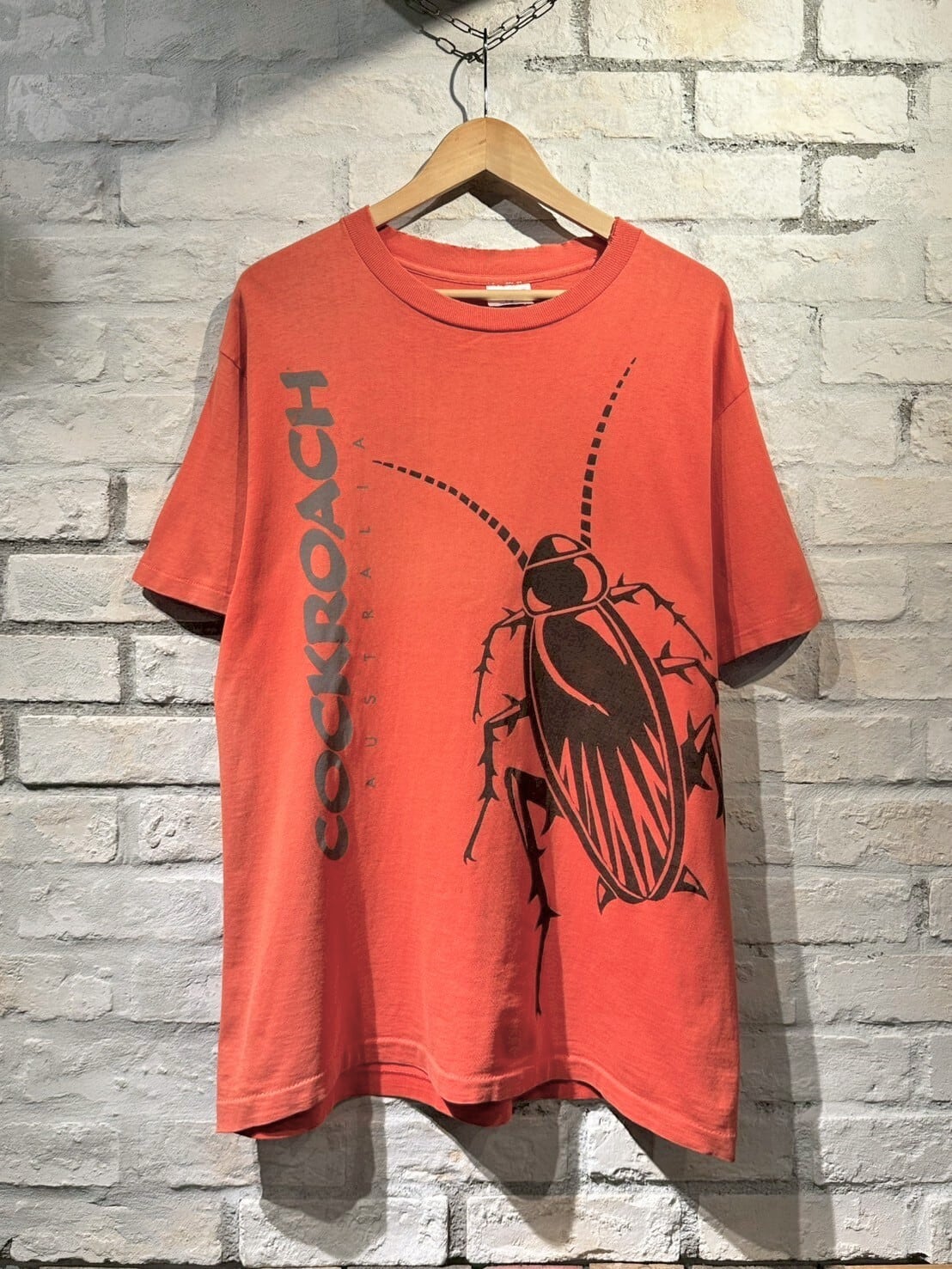 90s COCKROACH T-Shirt | B U D