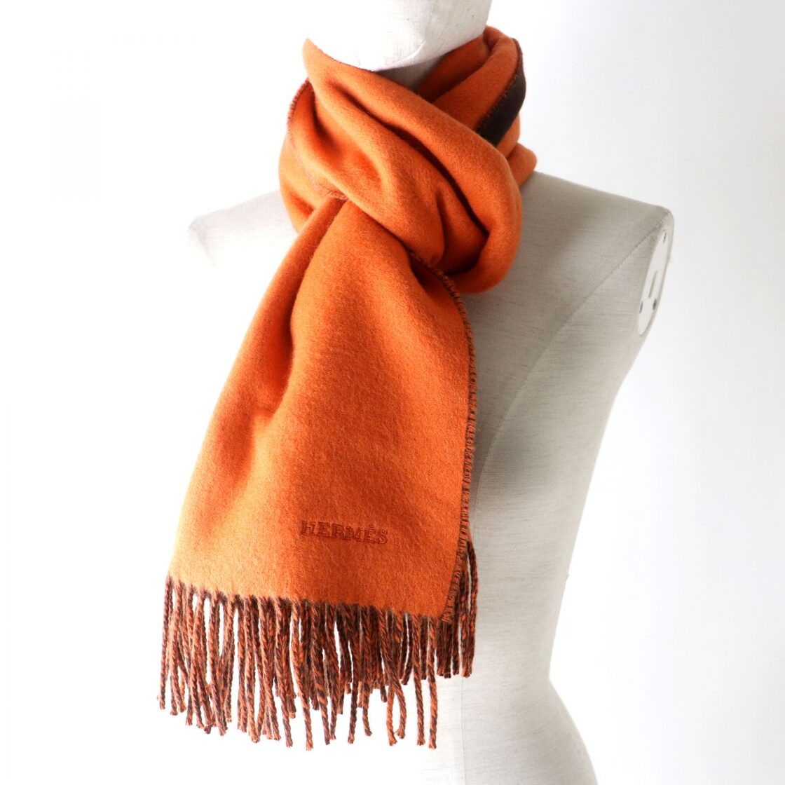 美品◎イギリス製 HERMES エルメス レクトヴェルソ カシミヤ100％ ロゴ  