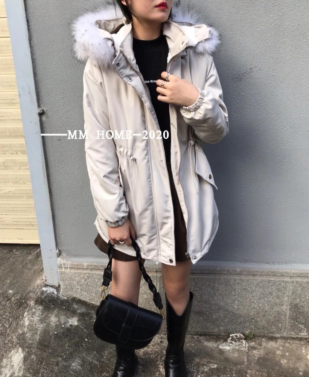 ファー付きフードジャケット　AJ42441-950