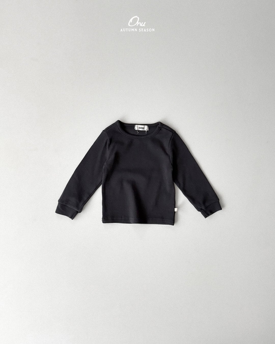 送料無料【予約】/ シボリTシャツ  / ONU