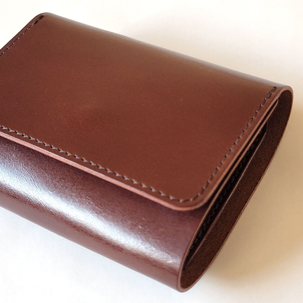 シームレスミニ財布 ブラウン | Leather+