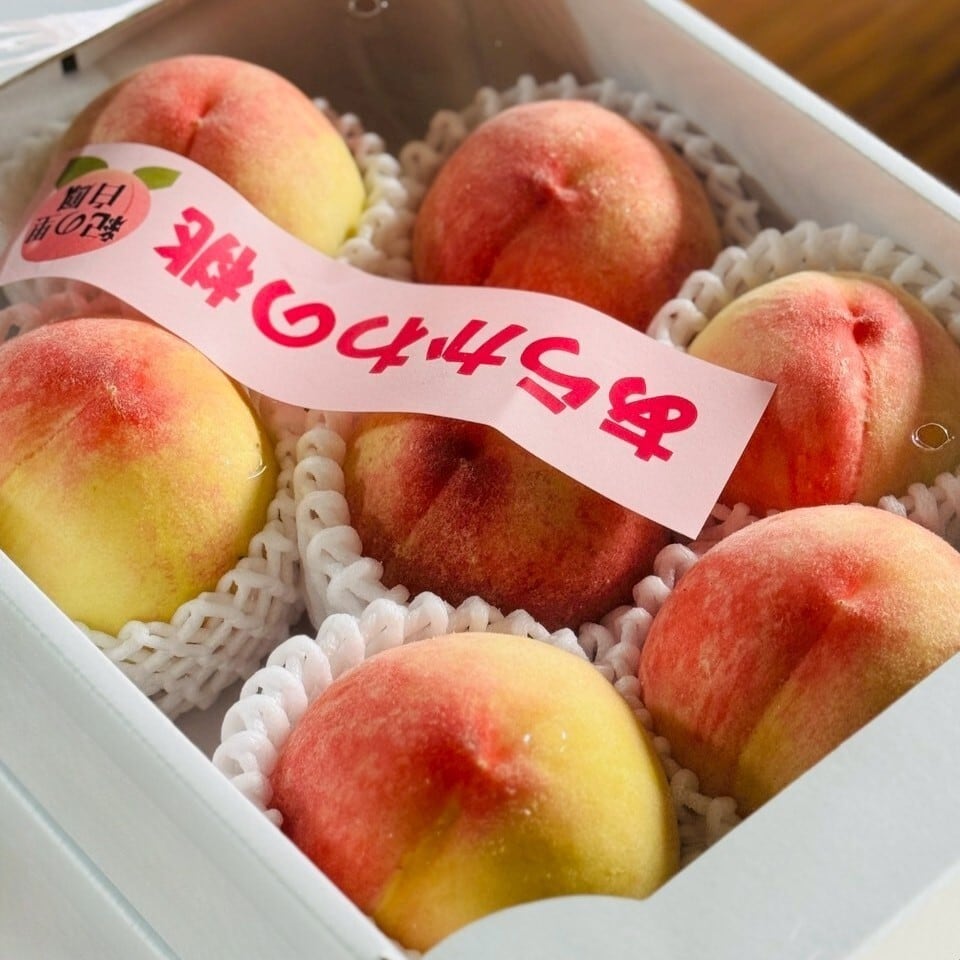 和歌山県産 あら川の桃 2kg（6～8玉） 8be98832dec66ce23fc735b624fff7