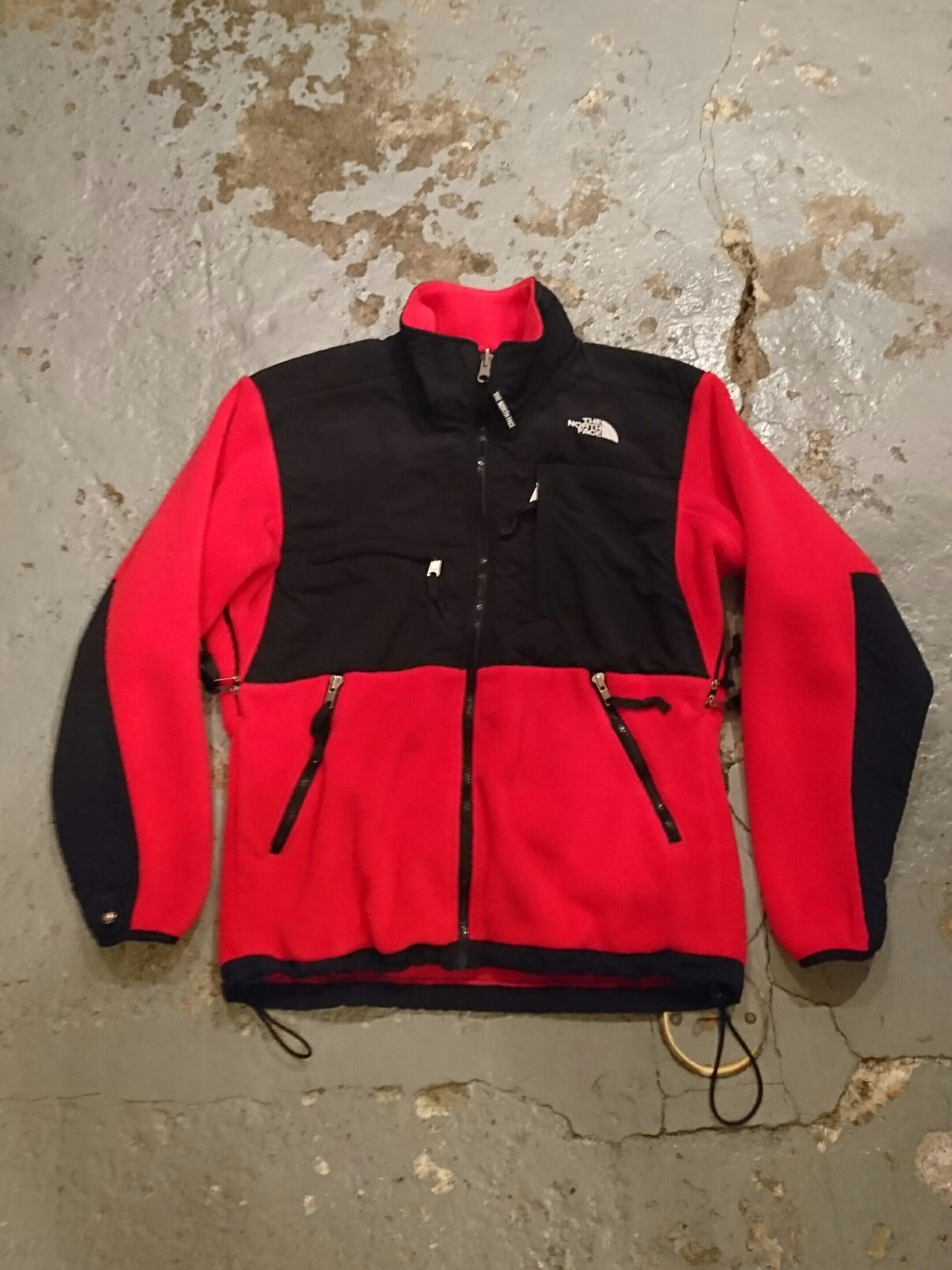 THE NORTH FACE "DENALI JACKET" RED×BLACK