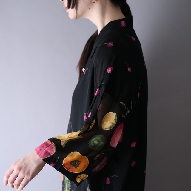 black base fruits art pattern over silhouette s/s sheer shirt