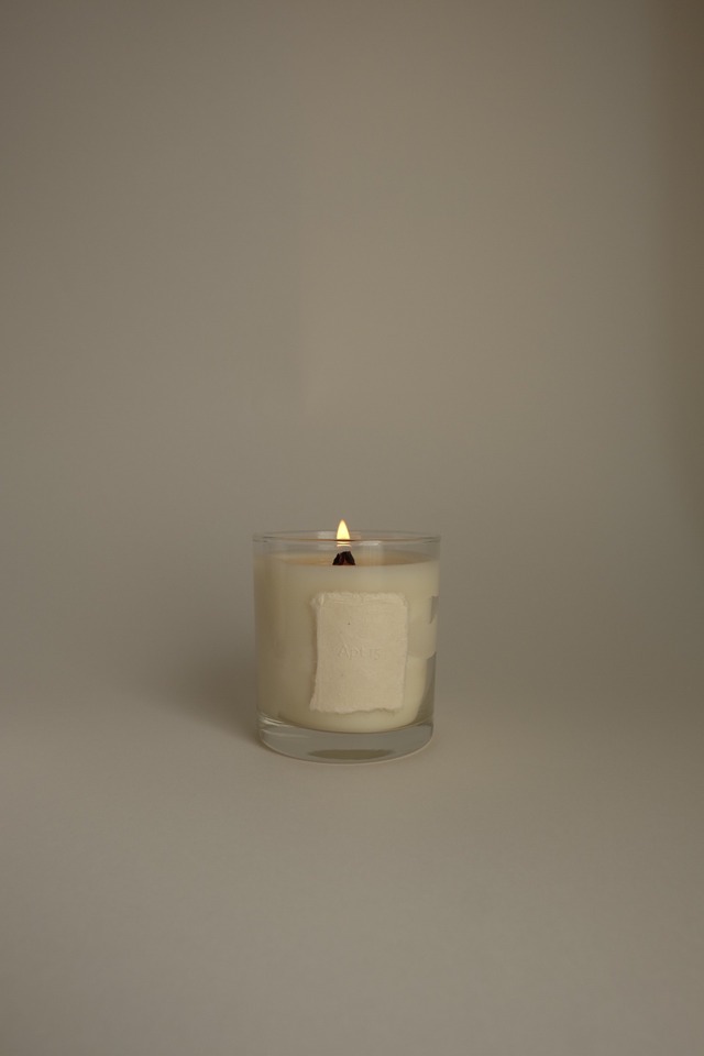 UNSCENTED WOODEN WICK CANDLE 180g 無香の灯