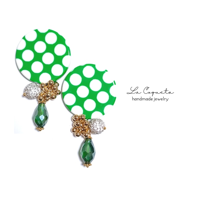 大きな水玉のフラメンコピアス/イヤリング(グリーン)