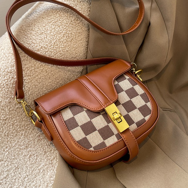 オータムウィンター 秋物 冬物 メッセンジャーバッグ サドルバッグ シートバッグ 手作りハンドバック84804330781