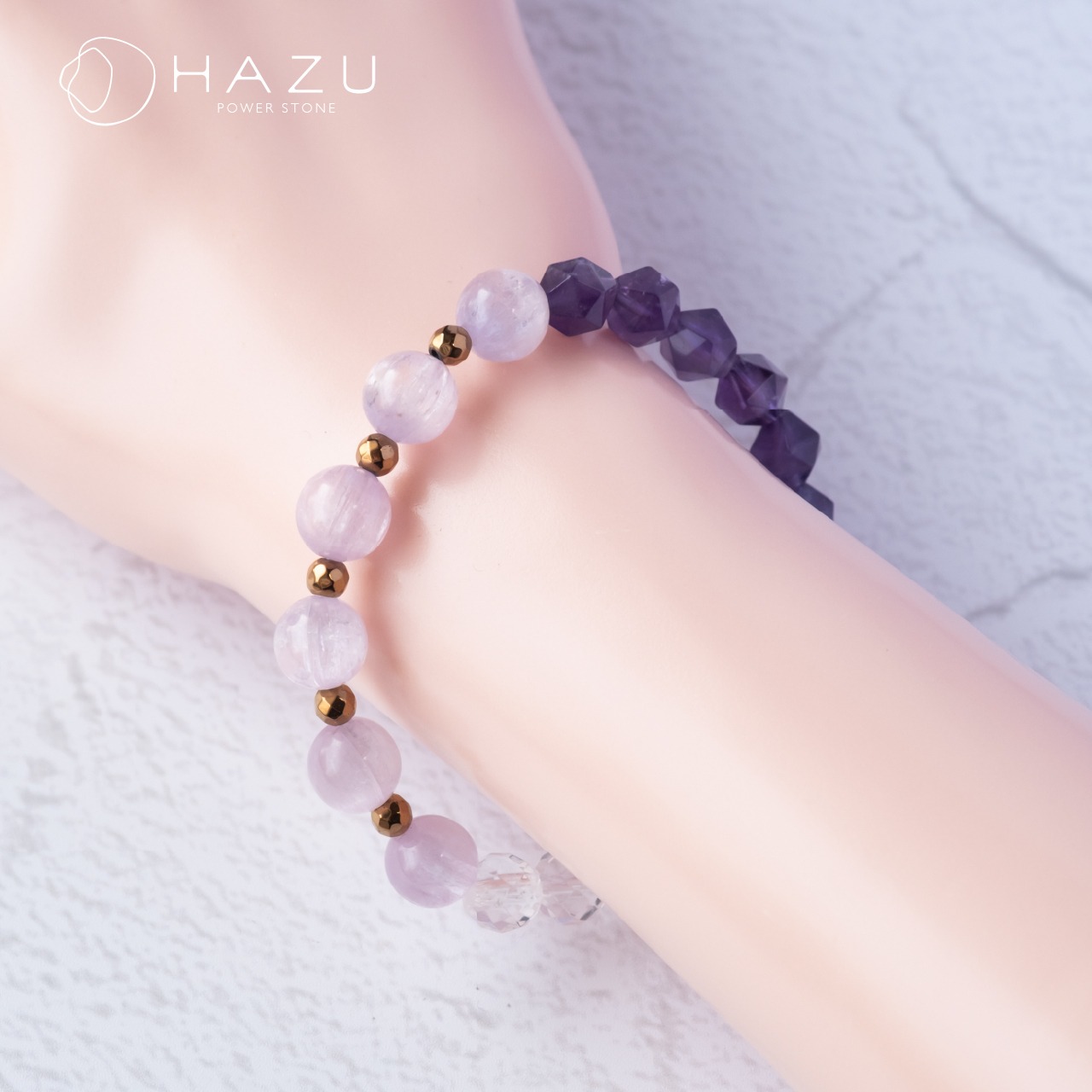 高ランク・クンツァイトブレス［クンツァイト／アメジスト／水晶／ヘマタイト］