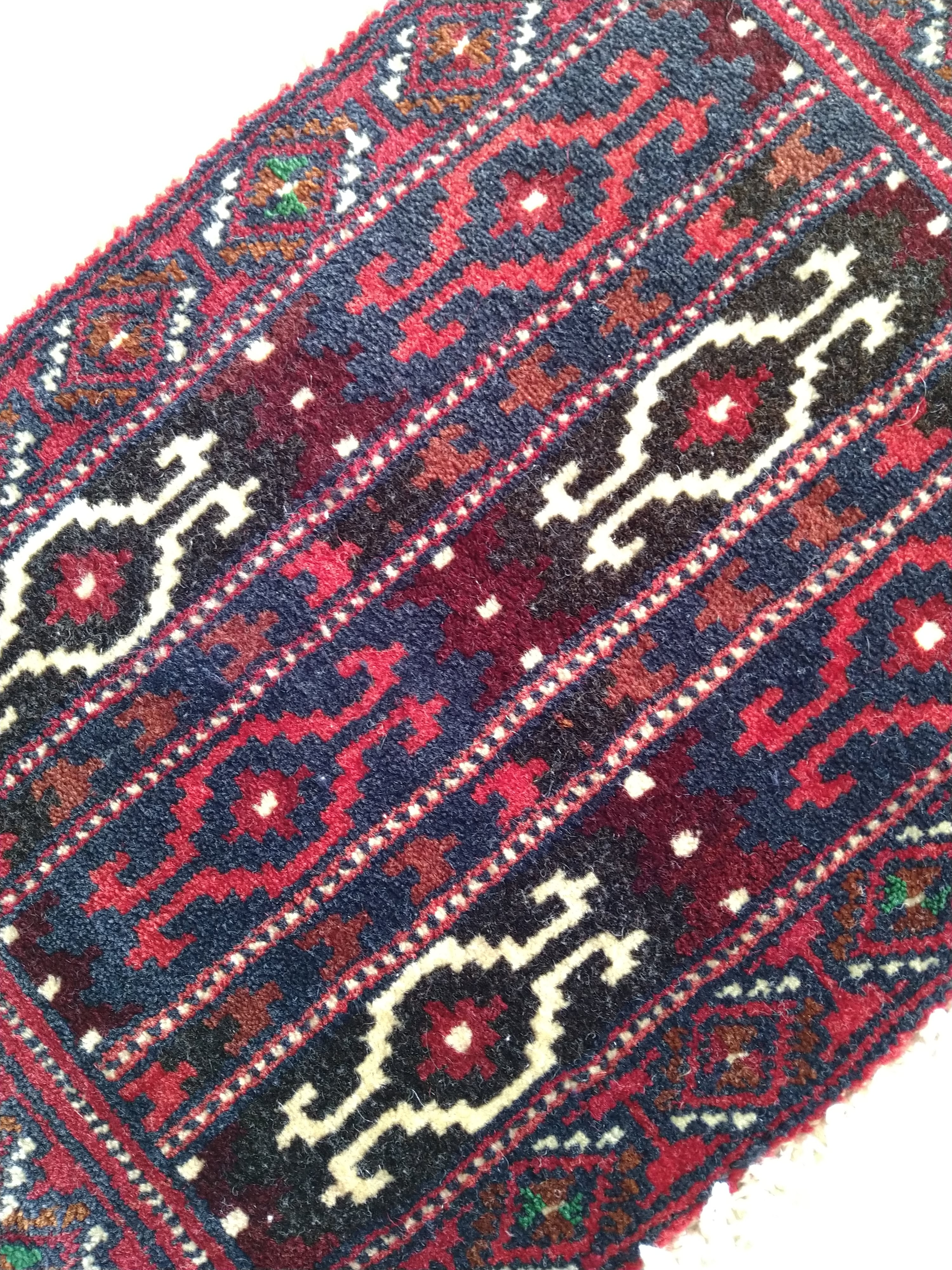 Vintage Mini Persian Rug 62x35cm Chic Red Baloch ペルシャ絨毯
