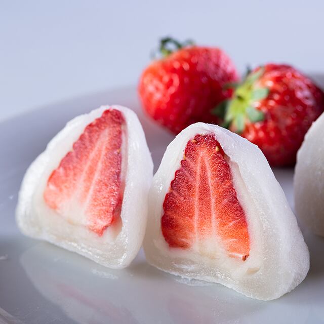 旬果大福 10個入｜伝統の技で仕上げた現代アレンジのフルーツ大福 | 村田屋