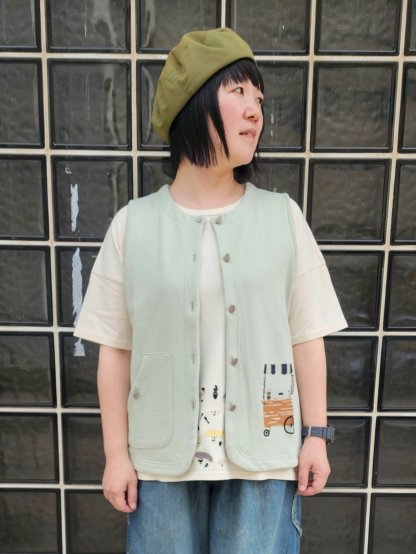 色んなお馬さん刺繍のデニムベスト | ワンダフル商会
