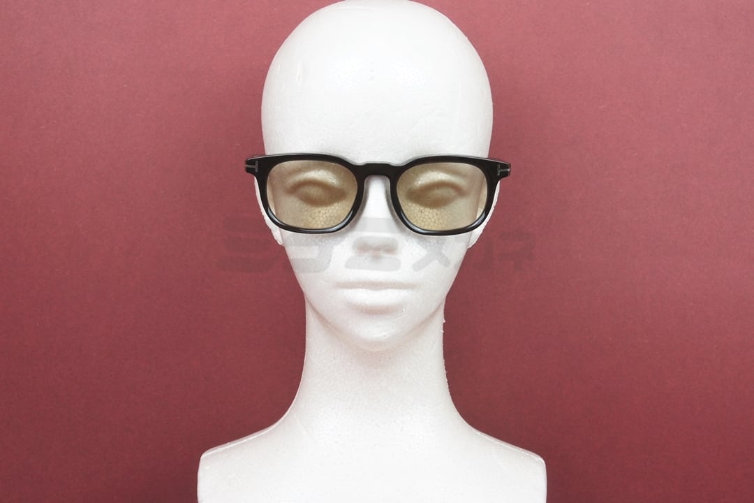 渡辺翔太さん着用】TOM FORD サングラス TF1122-D 52E スクエア メンズ