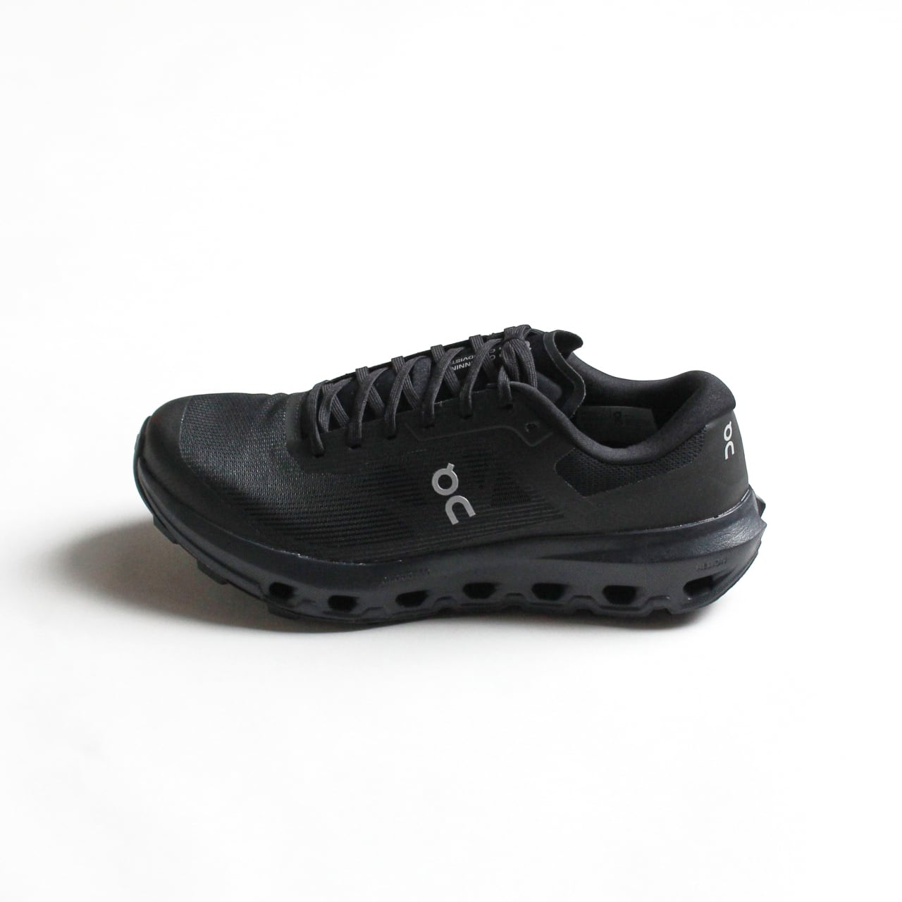 On(オン) W Cloudvista 3 -Black | Black ウィメンズトレイルランニングシューズ