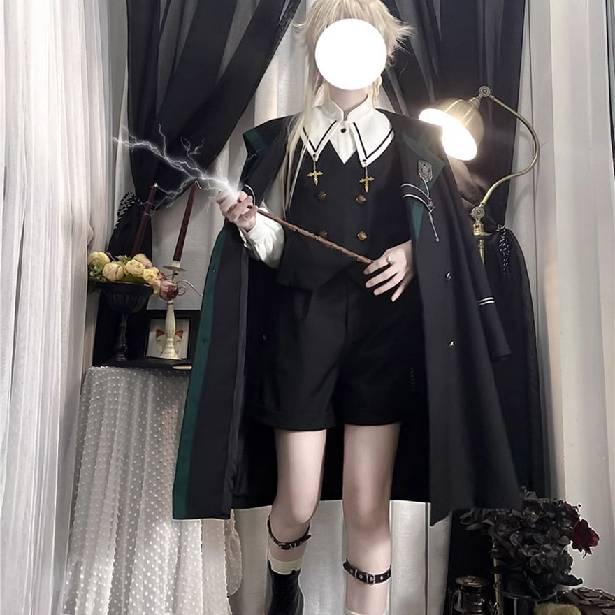 サブカル 服 地雷系 通販 王子系 少年装 ベスト 羽織り 重ね着 ノースリーブ 魔法使い 王子系 少年装 USJコーデ 量産型