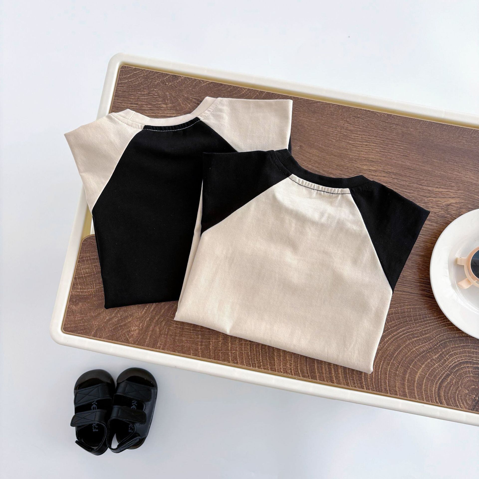 HAPPY MOODラグランロンパース