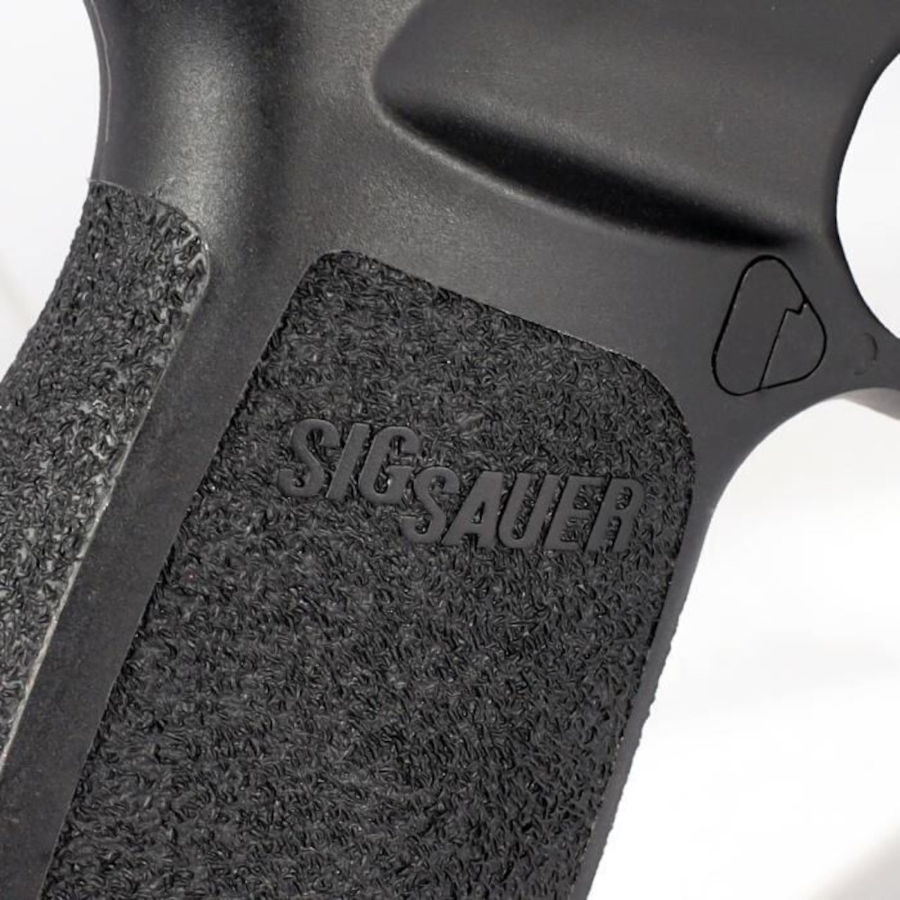 【CUSTOM】SIG SAUER ProForce M17 CO2 GBB CO2 ブラック ダイレクトマウント/アウターバレルスペーサー組込済み