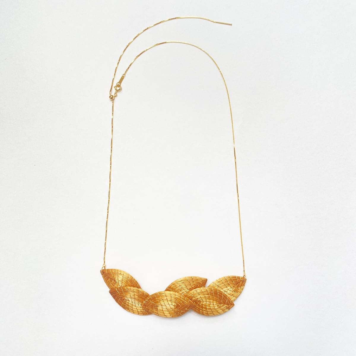 ビオジュエリー】 黄金の草 カッピンドウラード ネックレス リーフ6