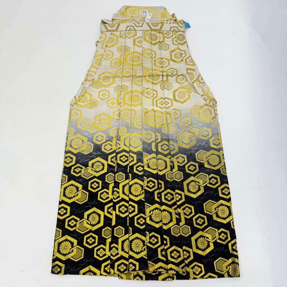 袴 行灯袴 男袴 紐下丈92cm 男性用袴 2Lサイズ 成人式袴 金 黒 中古 4635