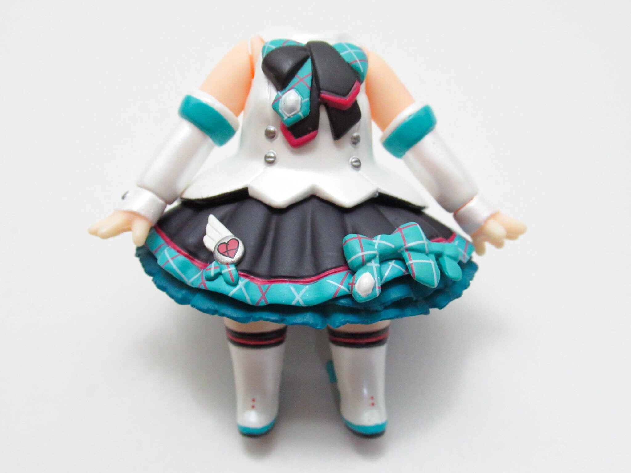 再入荷(A-ランク)【930】 初音ミク マジカルミライ 2017Ver. 体パーツ ミク衣装 ねんどろいど