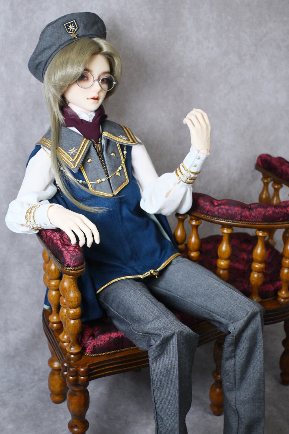 ドール家具】【試作品】密談椅子｜SD17Bサイズ目安・ドール用