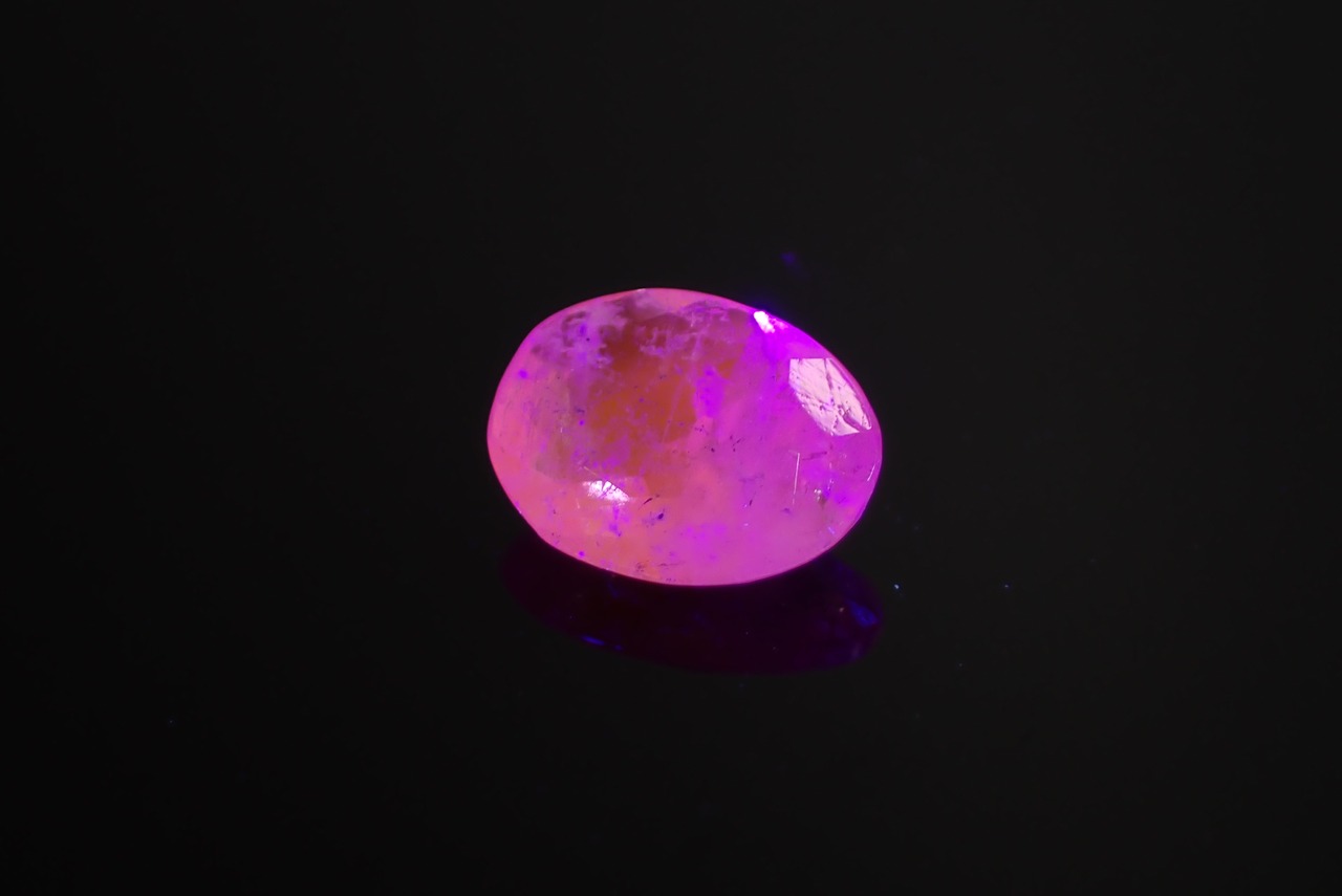 ハックマナイト　0.47ct　[C10‐186]