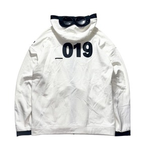 C.P.COMPANY “_019” goggle zip parka