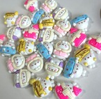 [２個]うさちゃんず／５種:約25mm×20mm