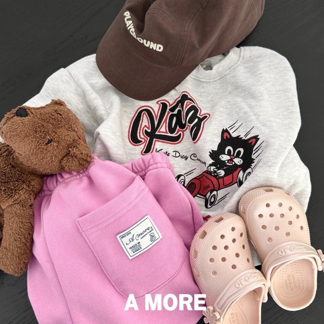 《送料無料》予約:レーシングキャットスウェット【AMORE】※ジュニアサイズ