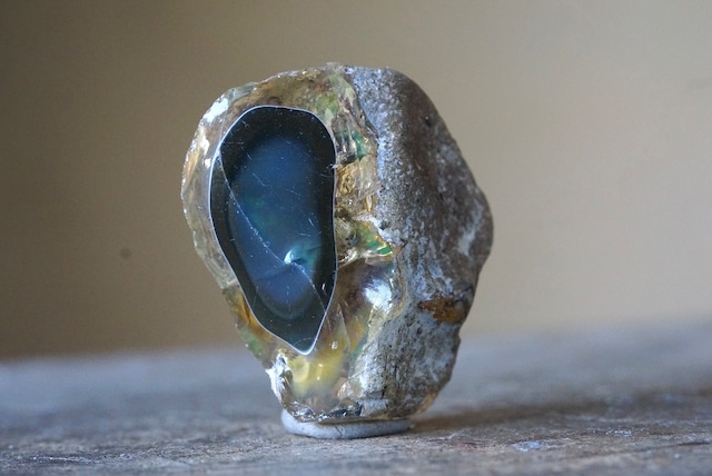 エッグ・イン・オパール Opal Egg 1