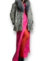 Volume shawl fur coat