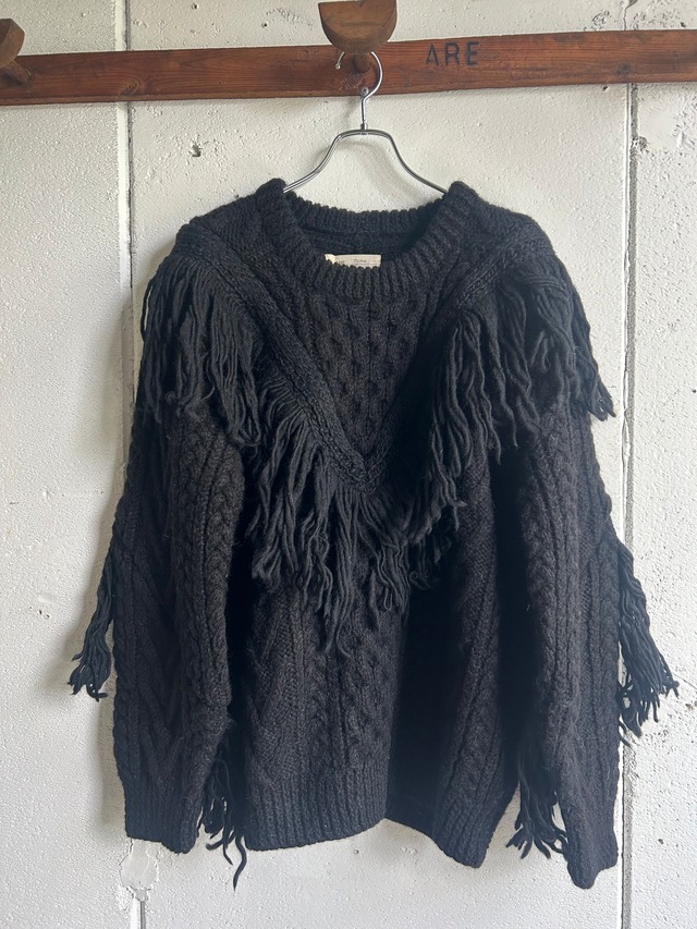 77circa   V shape fringe fisherman sweater