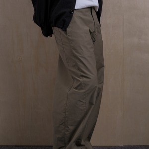 プリットデザインルーズストレートカジュアルパンツ　0810