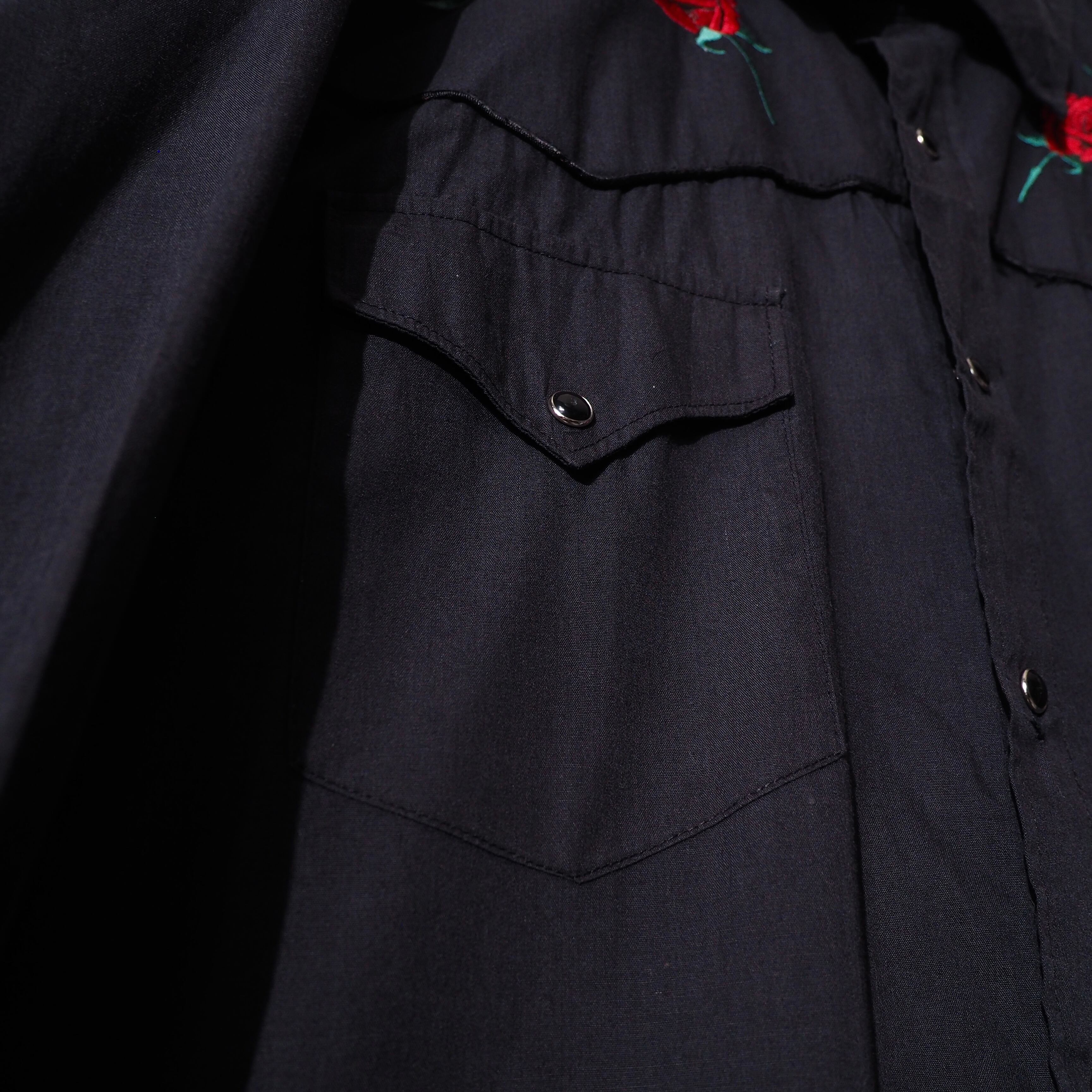 1990s Beautiful Flower embroidery vintage loose Western shirt